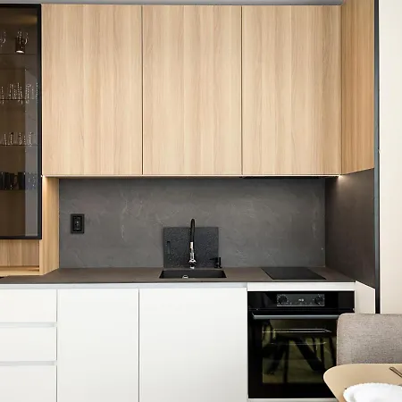 Stylish & Modern Flat In Varna's Fifth Element With Underground Parking By Flat Mаnаger Apartment